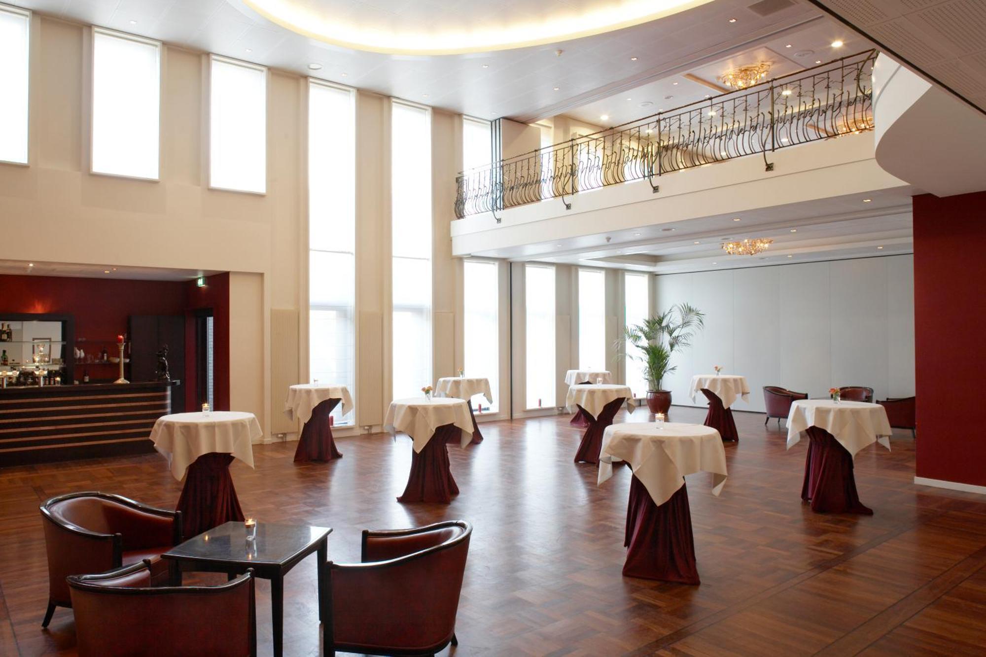 Amrath Grand Hotel De L'Empereur Maastricht Bagian luar foto