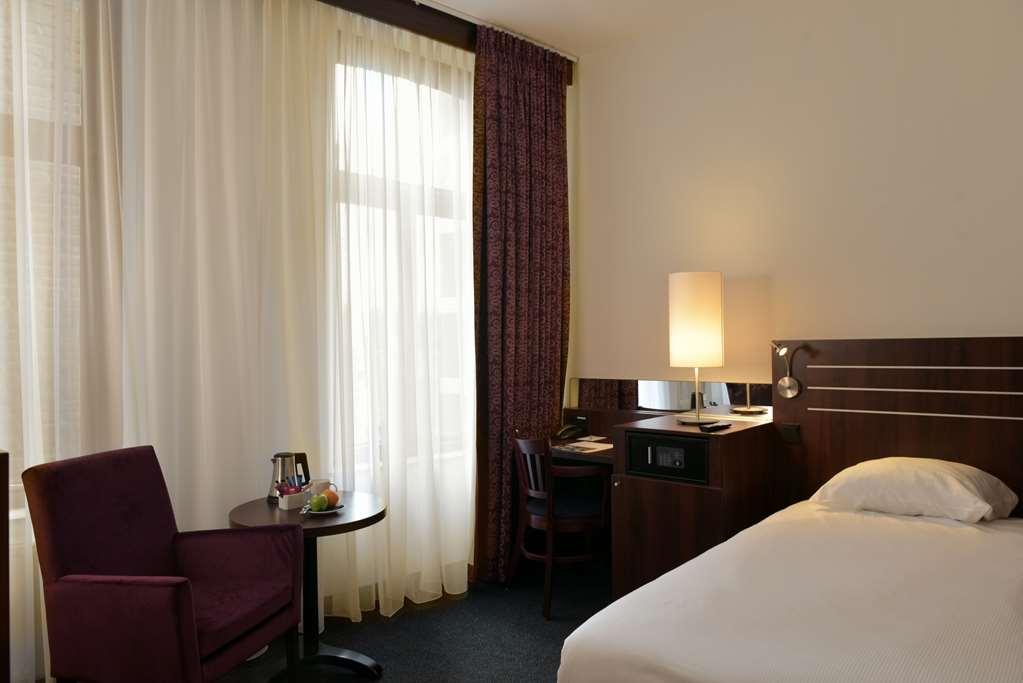 Amrath Grand Hotel De L'Empereur Maastricht Ruang foto